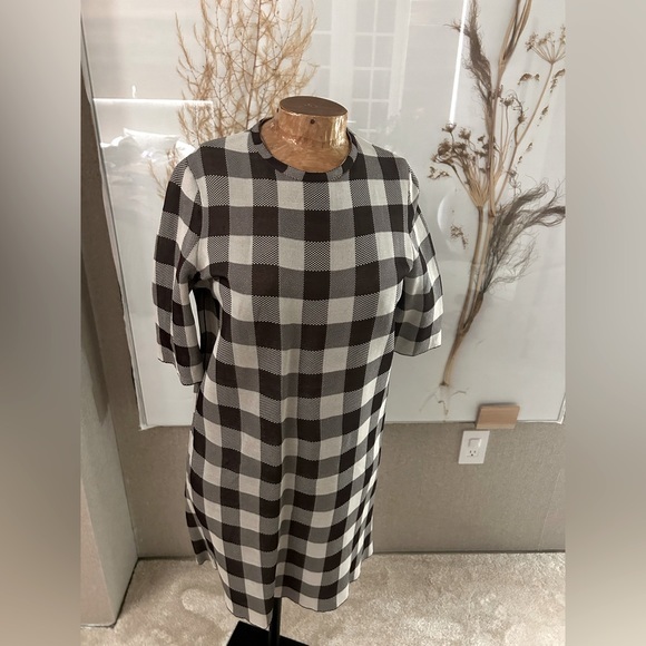 Céline by Checkered Dress size m
Runway Collection - Picture 1 of 12